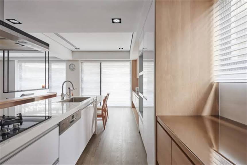 图片 A家家具市场定位：一线品牌还是性价比黑马？真实测评与选购指南2.jpg