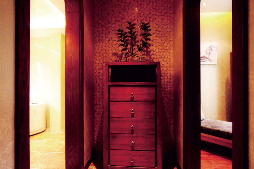 图片 儿童服装店装修设计指南：打造温馨亲子空间与品牌形象提升策略（附案例与数据）2.jpg