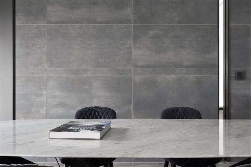 图片 全屋门颜色搭配技巧：客厅卧室门如何选色？5大原则+经典配色方案，让家更和谐！.jpg