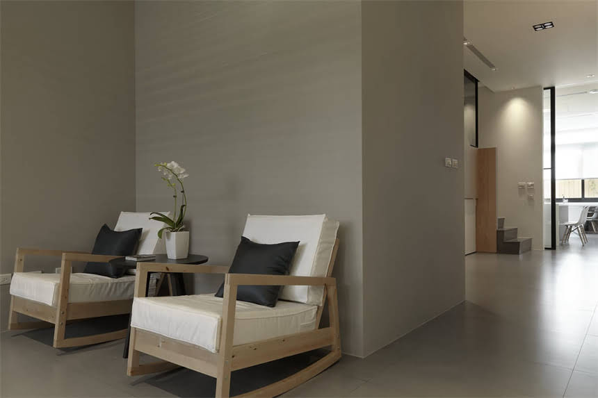 图片 办公家具批发市场怎么选？5大避坑指南+10家优质供应商推荐2.jpg