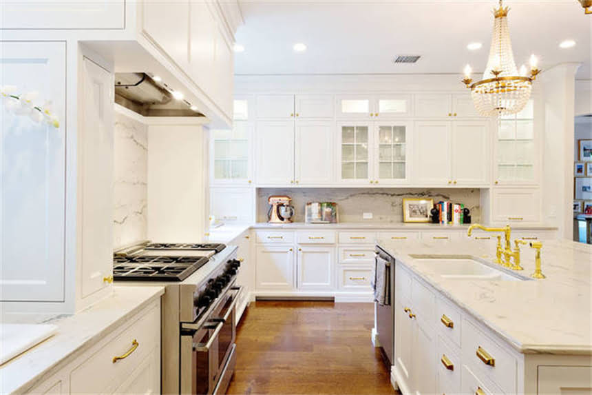 图片 北京装修市场规模达XX亿行业痛点与趋势：消费者如何避坑选优质服务.jpg