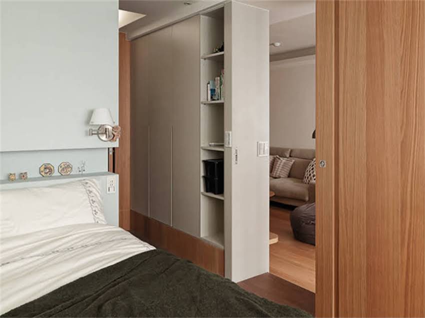 图片 现代阳台遮雨檐设计全攻略：如何打造实用又美观的雨水导流系统？2.jpg