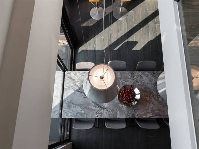 图片 罗曼缔克瓷砖全攻略：价格、选购技巧与装修案例1.jpg