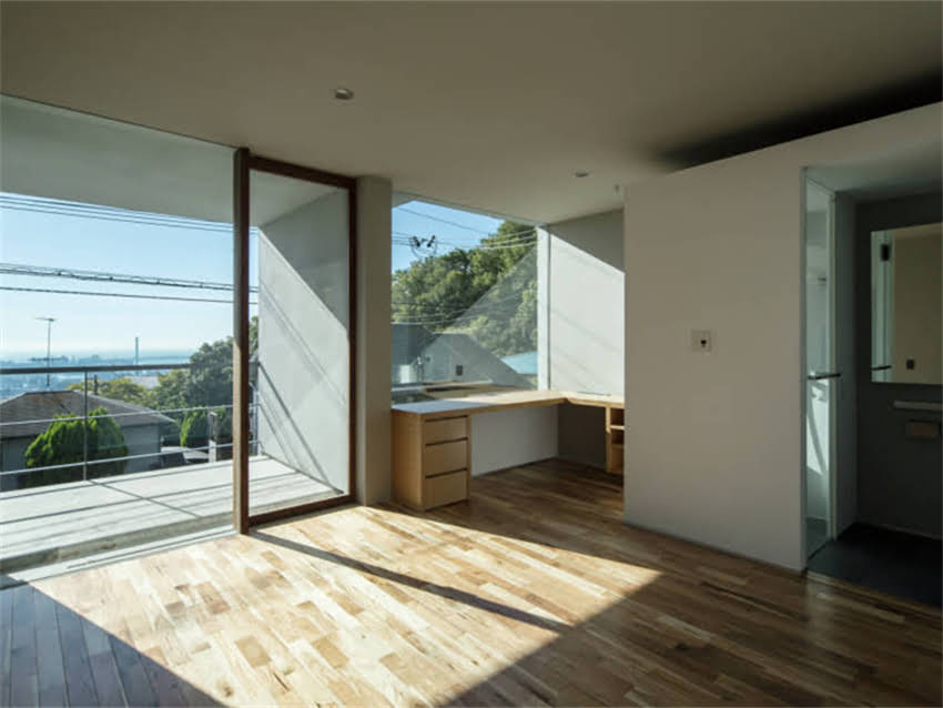 图片 美式风格红色入户门设计全：如何打造高级感与实用性的平衡？1.jpg