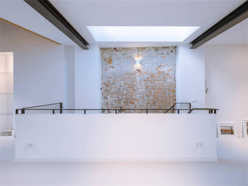 图片 青岛李村本地口碑最好的装修公司推荐：15年专注全案设计施工+透明报价体系+免费量房1.jpg